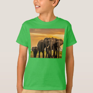 Camiseta Três Elefantes Contra a Exploração do Marfim  