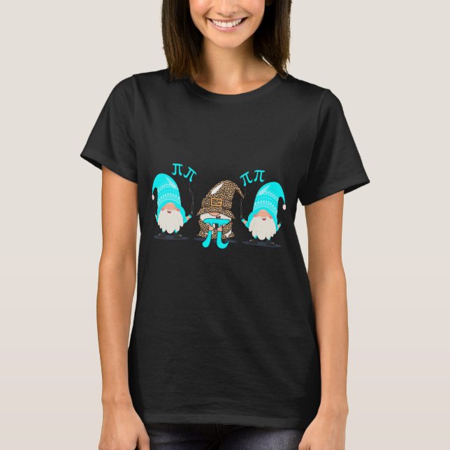 Camiseta Três Gnomos Felizes Pi Day Matemática Amam Profess (Frente)