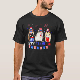Camiseta Três Homens De Bandeiras Americanas Felizes Em 4 D