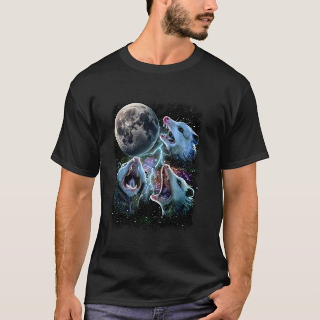 Camiseta Três Lua de Possum, 3 Lua de Ogambm Estranho Mem M (Frente)