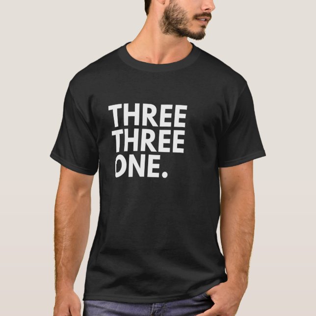 Camiseta TRÊS, UM Código de Área 331 Aurora IL Illinois U (Frente)