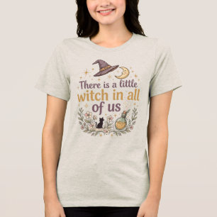 Camiseta Tri-Blend Little Witchy Practical Magic