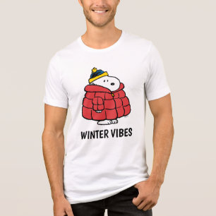 Camiseta Tri-Blend Snoopy Inverno com Casaco Infla