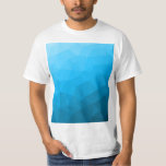 Camiseta Triângulo do padrão geométrico do gradiente ciano<br><div class="desc">Malha geométrica do triângulo com gradiente ombre azul claro. padrão, ombre, mesh, triângulos, geometria, gradiente, legal, triângulo, brilhante, azul, ciano</div>