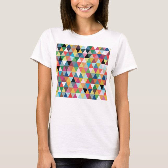 Camiseta Triângulo geométrico colorido t-shirt modelado (Frente)