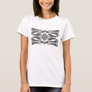 Camiseta Tribal de Tatuagem Negra 1