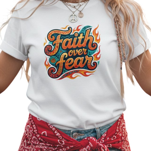 Camiseta Tribal Geometric Faith Over Fear Flames (Criador carregado)