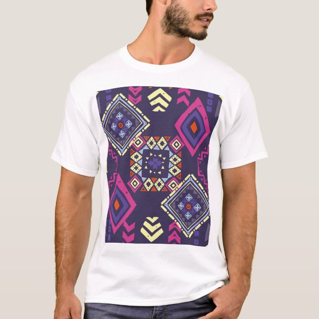 Camiseta Tribal, origem geométrica primitiva. (Frente)