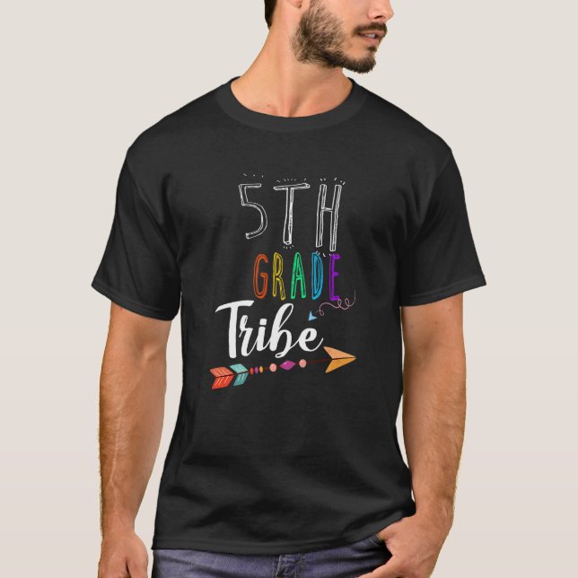 Camiseta Tribo De Professores Do 5 De Equipe De Volta À Esc (Frente)