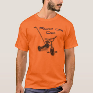 Camiseta triciclo. Monte ou morra