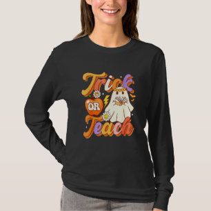 Camiseta Trick Or Teach Halloween Professor Fantasma Fofo R