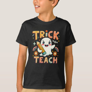 Camiseta Trick Or Teach Professora Fantasma Halloween