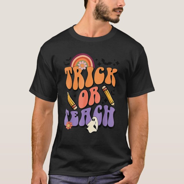 Camiseta Trick Or Teach Retro Fall Halloween Costumes Teach (Frente)