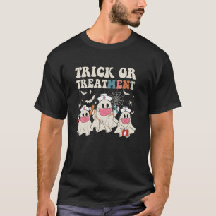 Camiseta Trick Or Treatment Fantasma Bonito Paramédico Hall