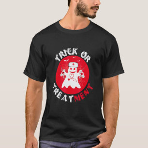 Camiseta Trick Or Treatment Halloween Médico Enfermeira Ass