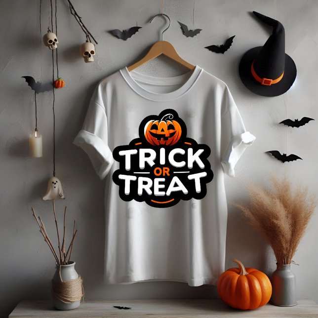 Camiseta Trick ou Treat T-shirt (Trick or Treat T-shirt )