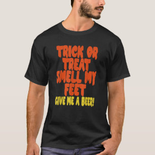 Camiseta Trick ou Treine Cheire Meu Pé Me Dê Uma Cerveja Ro