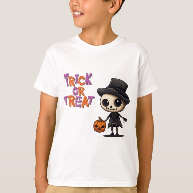 Camiseta Trick ou Treine Pequeno Skeleton T-Shirt (Frente)