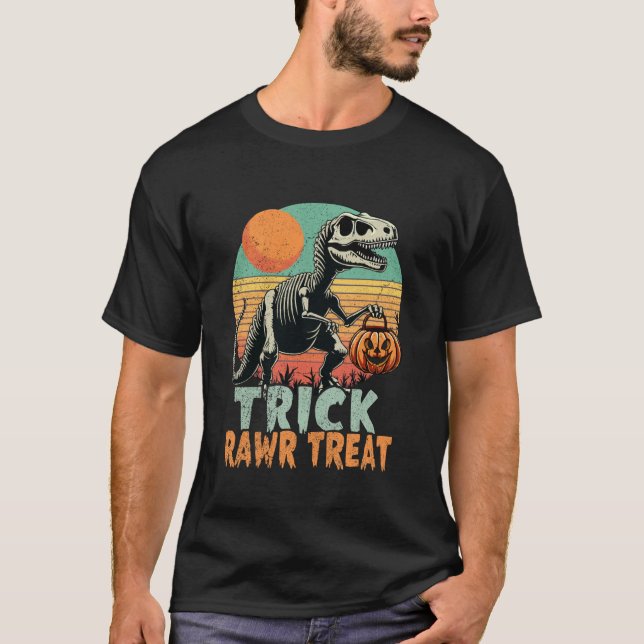 Camiseta Trick Rawr Treat Scary Trex Dinosa do Partido das  (Frente)