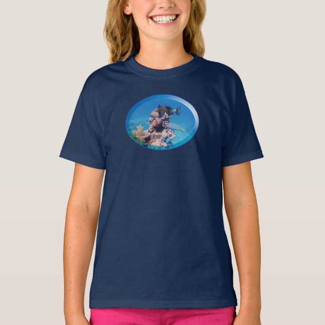 Camiseta Triggerfish at coral reef - Photographic Design |  (Frente)