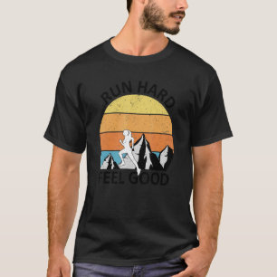 Camiseta Trilha com corrida cruzando dizendo 4