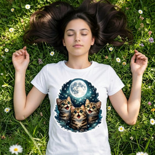Camiseta Trio de Gatos Adoráveis Miando Sob a Lua Cheia Fem