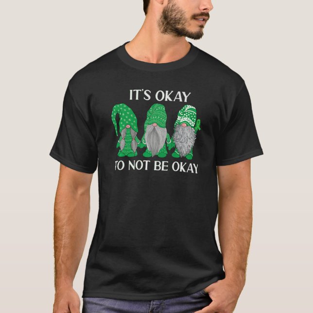 Camiseta Trio Gnomo Está tudo bem não estar bem saúde menta (Frente)