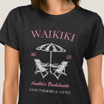Camiseta Trip Personalizada de Raparigas de Festa de soltei<br><div class="desc">Faça um salto na sua próxima festa de solteira com esta festa de solteira de praia impressionante, camisetas personalizadas. Quer estejas a celebrar uma viagem de praia, férias de raparigas, ou um feriado de melhores amigos, esta camiseta de festa de solteira de praia personalizada é o complemento perfeito para a...</div>