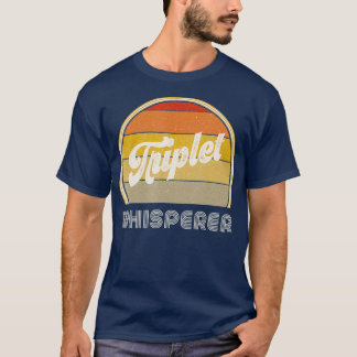 Camiseta Triplet Mãe Oferece Pai Triplet Engraçado Triplet