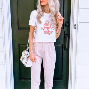 Camiseta Tron Pink da TRIXIE 70 Fica Groovy Baby Hippie