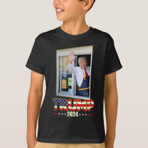 Camiseta Trump Com Mc Donald Trump Trabalhador Votando Em T