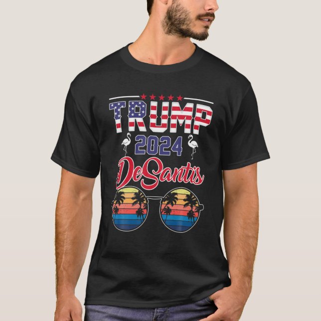 Camiseta Trump Desantis 2024 Retro-American Flag Flamingo S (Frente)