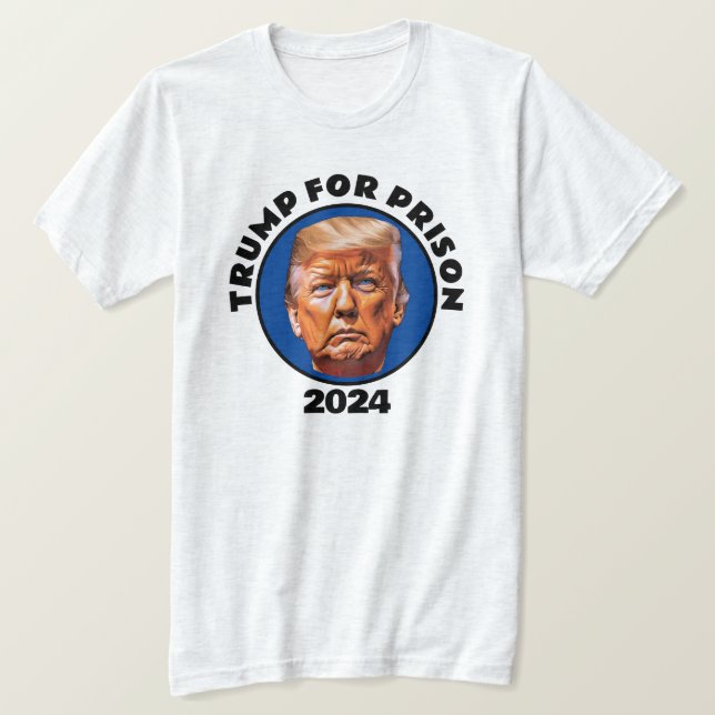 Camiseta Trump na prisão 2024 T-Shirt (Frente do Design)