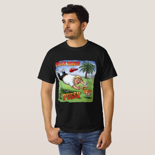 Camiseta Trump no Campo de Golfe  (Frente Completa)