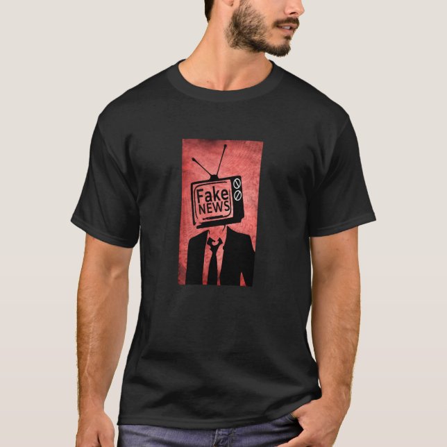 Camiseta Trunfo engraçado da notícia falsificada engraçada (Frente)