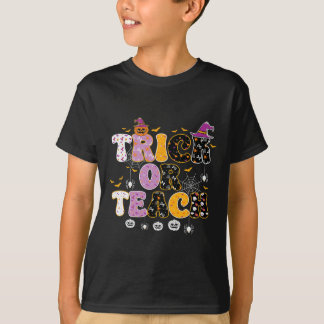 Camiseta Truque Divertido ou Ensine Halloween Professor