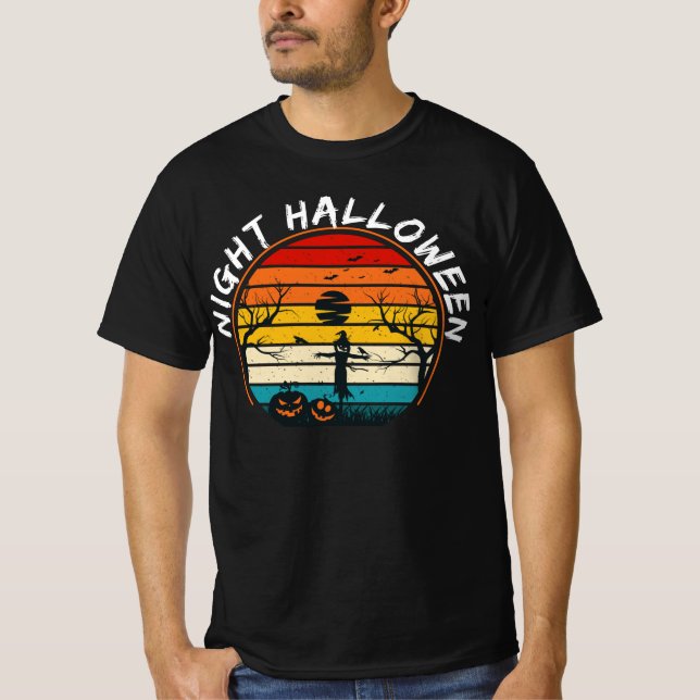 Camiseta Truque Noturno de Halloween ou T-Shirt (Frente)