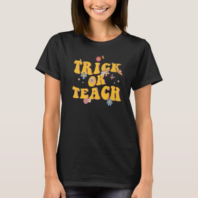 Camiseta Truque Ou Ensino De Halloween Do Retro Halloween T (Frente)