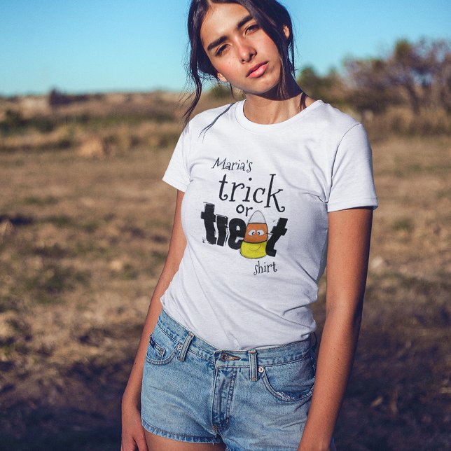 Camiseta Truque ou Tratar o Dia das Bruxas Bonitos Personal (Halloween cute whimsical Trick or Treat T Shirt)