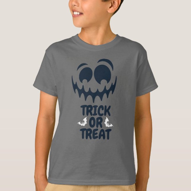 Camiseta Truque ou tratem o rosto assustador do Halloween (Frente)