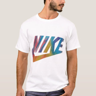 Camiseta Tshir com Tipografia Arco-Íris Inspirada