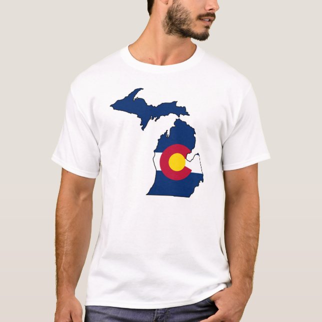 Camiseta Tshirt das caras do esboço de Michigan da bandeira (Frente)