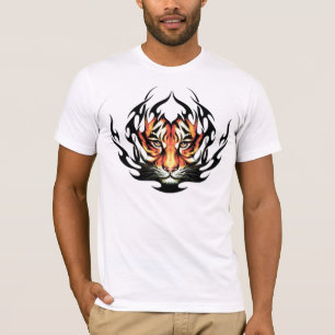 Camiseta Tshirt tribal do tatuagem do tigre