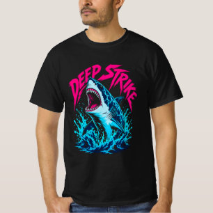 Camiseta Tubarão de Investida Profunda no Oceano