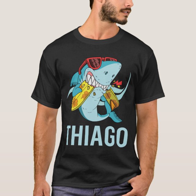 Camiseta Tubarão Engraçado - Nome Thiago (Frente)