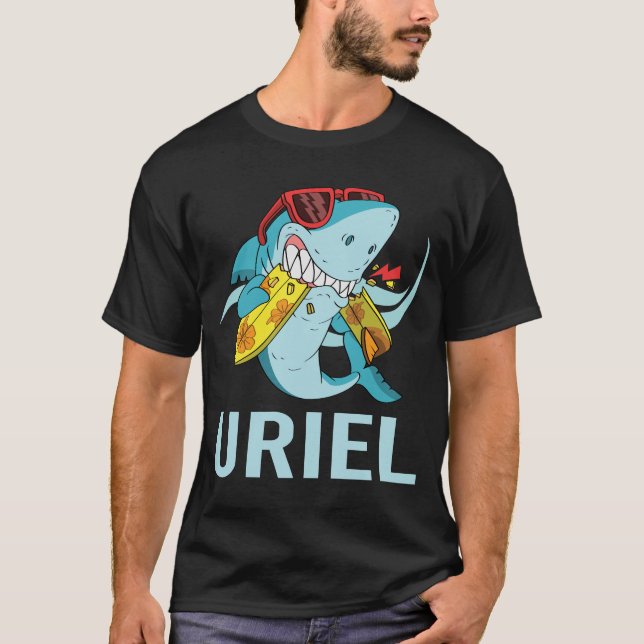 Camiseta Tubarão Engraçado - Nome Uriel (Frente)