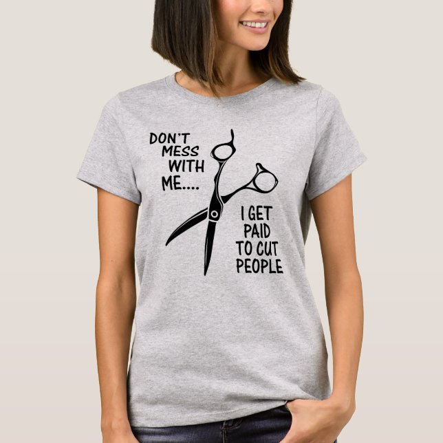 Camiseta Tubarão-hairdresser Humor T-Shirt (Frente)