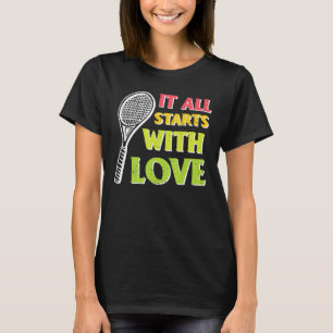 Camiseta Tudo Começa Com O Amor Tênis Racket Spor