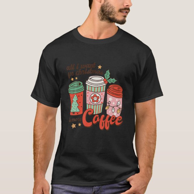 Camiseta Tudo O Que Eu Quero É Mais Café Retro Groo (Frente)