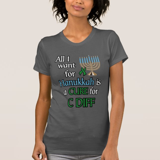 Camiseta Tudo o que eu quero para Hanukkah... C Diff (Frente)